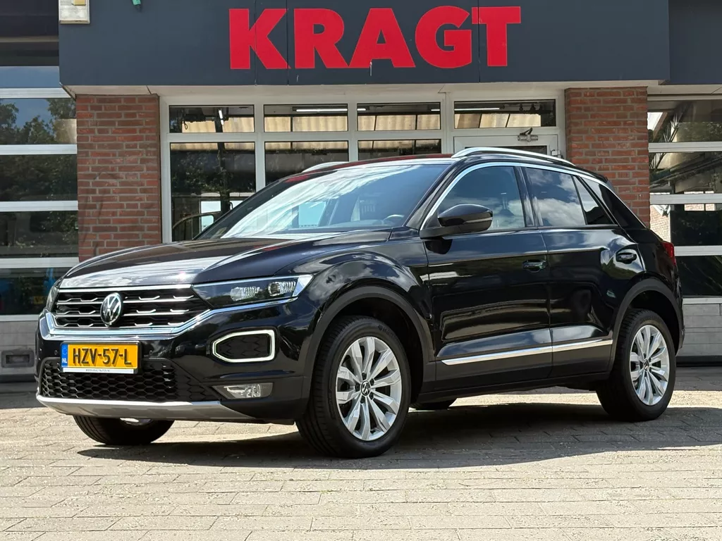 Volkswagen T-Roc Sport 1.5 TSI 150 pk - AUTOMAAT - LED - Adap. cruise - Digit dashboard!