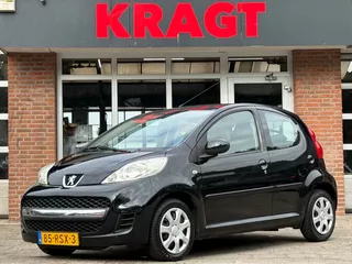 Peugeot 107 XS 1.0-12V 68 pk - 5drs - airco - APK 04-2027 - radio cd - nette auto!