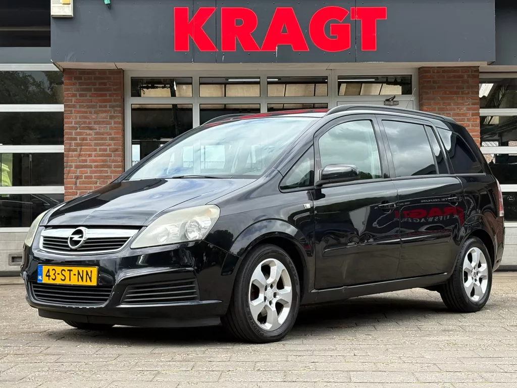 Opel Zafira Enjoy 1.8 140 pk - 7 persoons -